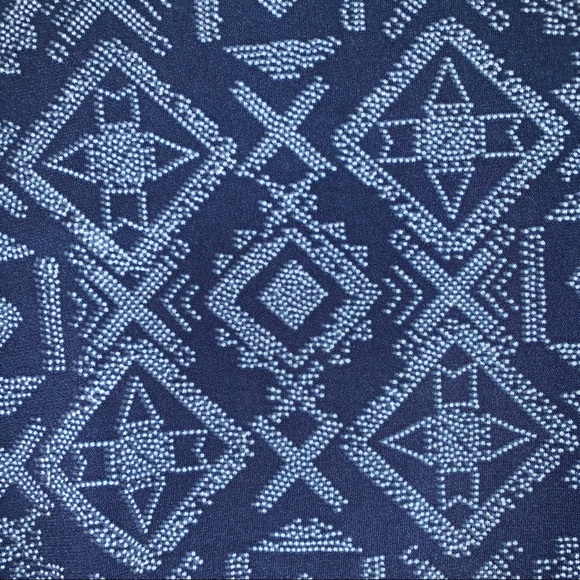 LuLaRoe size Large blue skirt - Picture 6 of 8